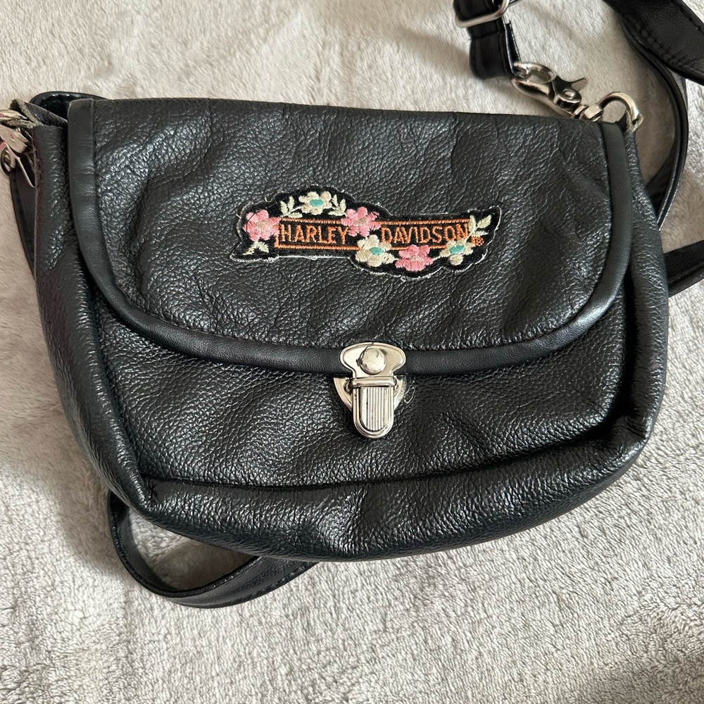 Harley-Davidson Black Crossbody Bag with Pink & Cream Floral Patch